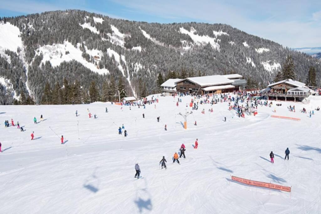 Le Relai S34 - Grand et lumineux studio avec coin montagne 4-6 pers, 50m des pistes, grand balcon exposé SUD, DRAPS NON COMPRIS Saint-Jean-dʼAulps Esterno foto