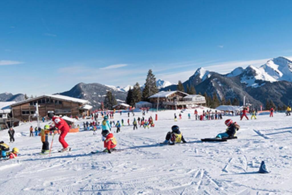 Le Relai S34 - Grand et lumineux studio avec coin montagne 4-6 pers, 50m des pistes, grand balcon exposé SUD, DRAPS NON COMPRIS Saint-Jean-dʼAulps Esterno foto